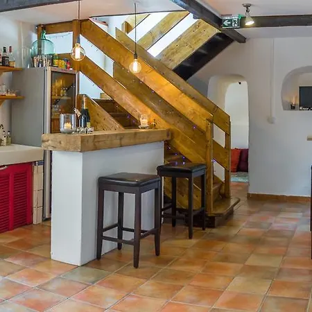 La Maitreya Chalet